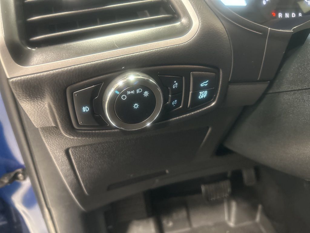 used 2023 Ford Edge car, priced at $29,956