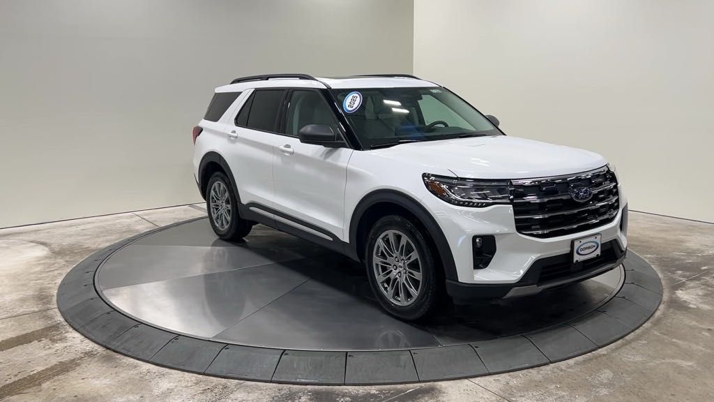 new 2025 Ford Explorer car, priced at $49,250