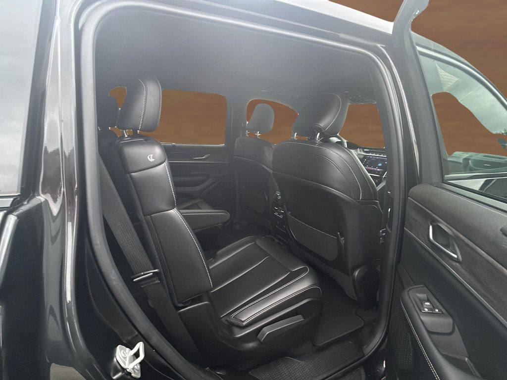 used 2024 Jeep Grand Cherokee L car, priced at $38,850
