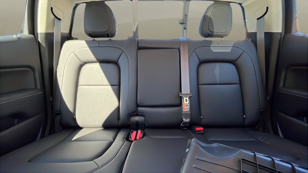 used 2022 GMC Canyon car, priced at $31,400