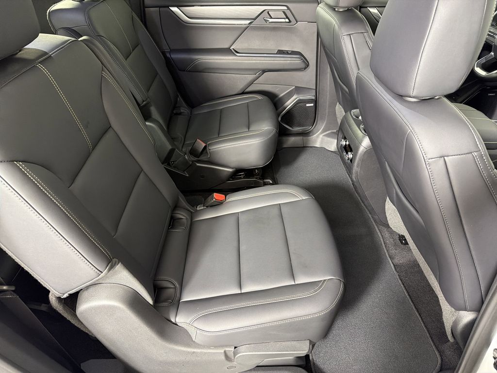 new 2025 GMC Acadia car, priced at $40,830