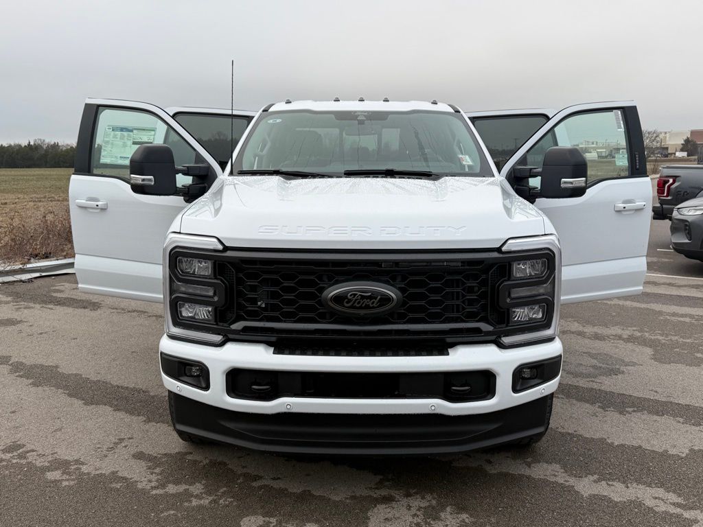 new 2024 Ford F-350SD car, priced at $81,302