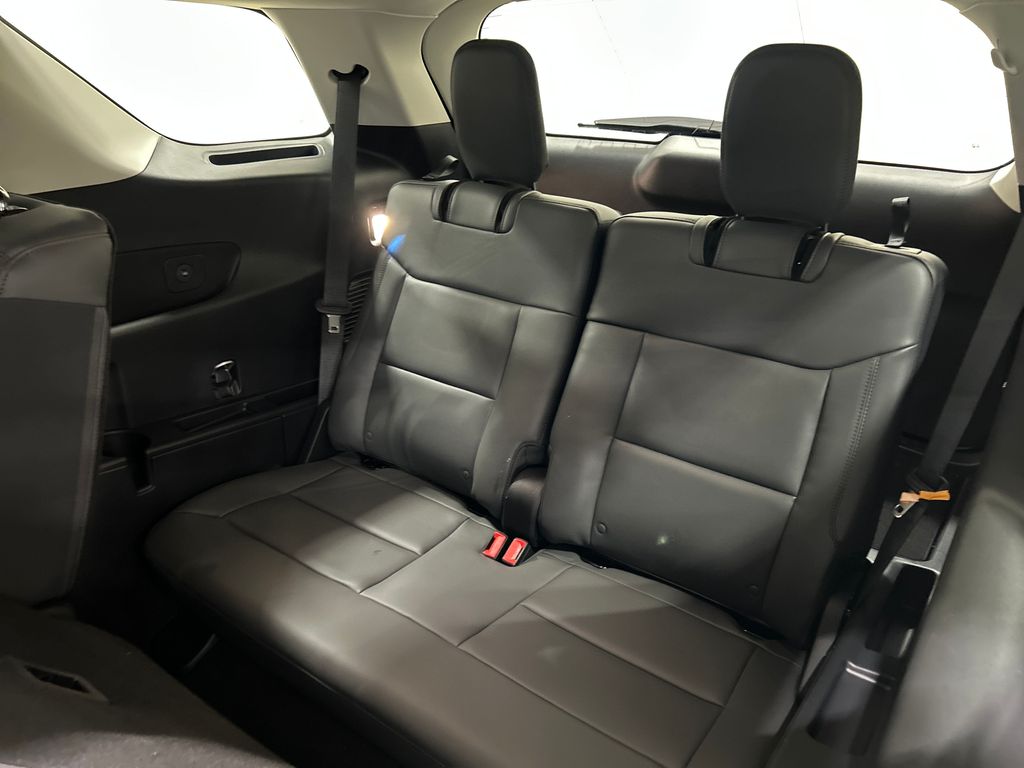 new 2025 Ford Explorer car, priced at $46,547