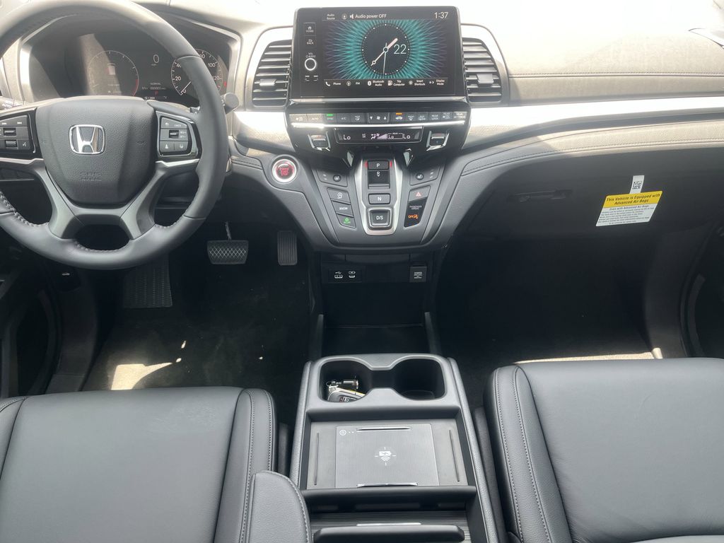 new 2025 Honda Odyssey car, priced at $42,360