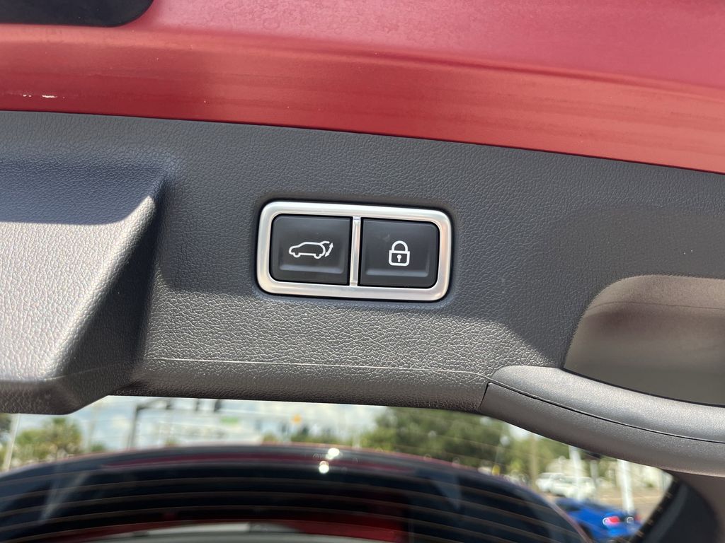 used 2022 Kia Sorento car, priced at $34,291