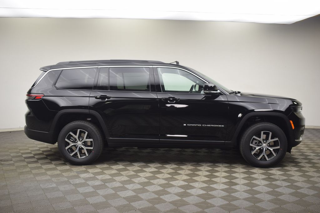 new 2025 Jeep Grand Cherokee L car, priced at $44,510
