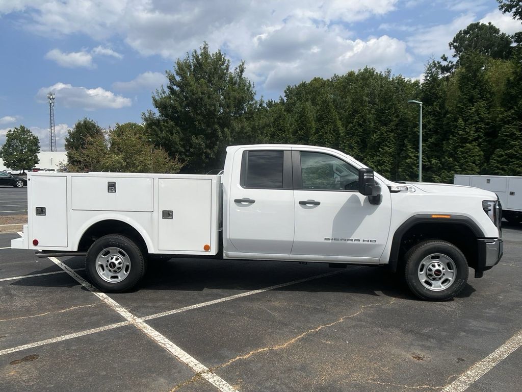 new 2024 GMC Sierra 2500HD car, priced at $47,778
