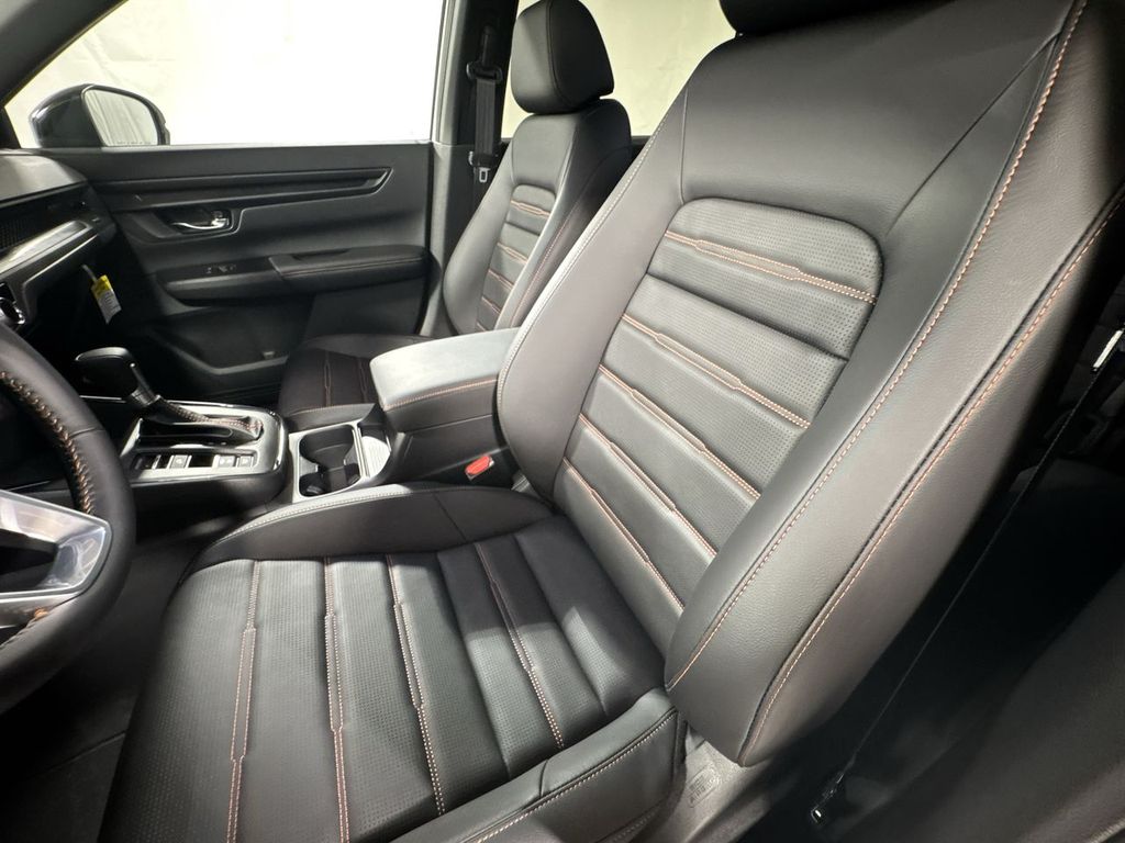 new 2026 Honda CR-V Hybrid car, priced at $42,075