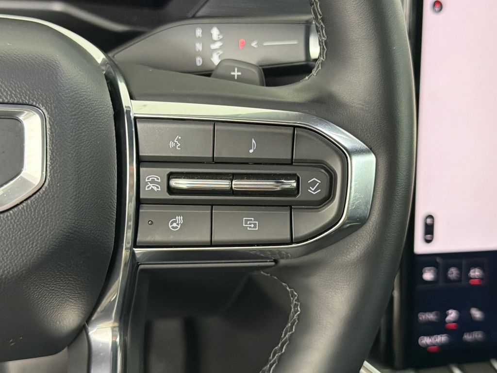 new 2025 GMC Acadia car, priced at $40,830
