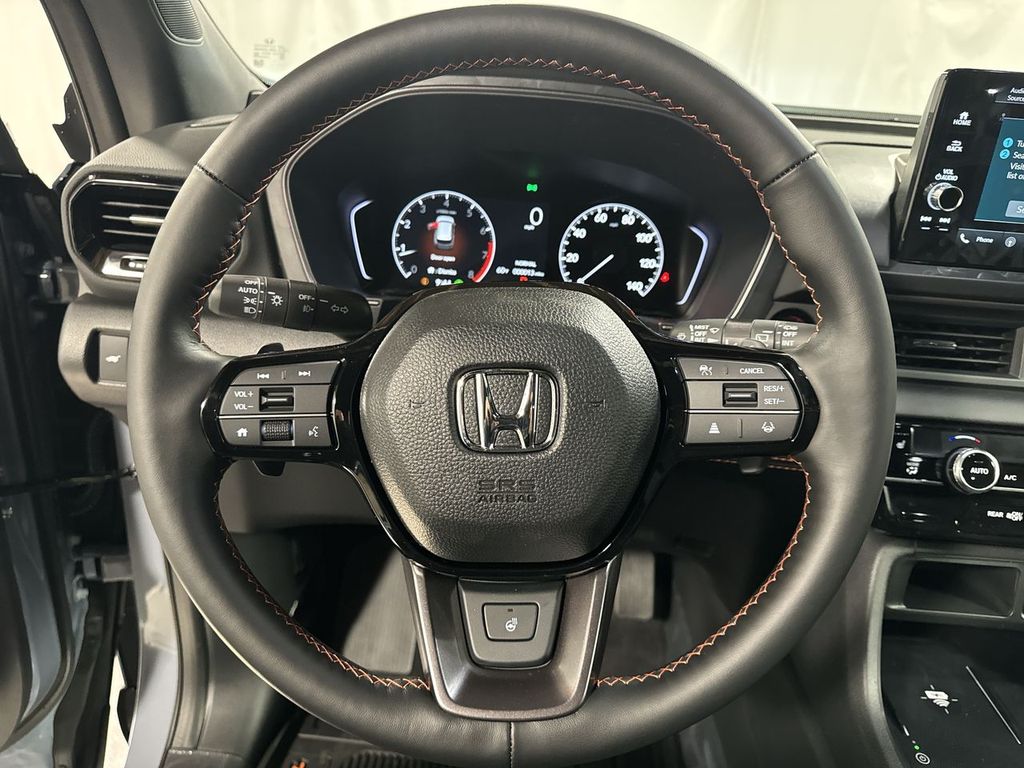 new 2025 Honda Pilot car, priced at $51,305