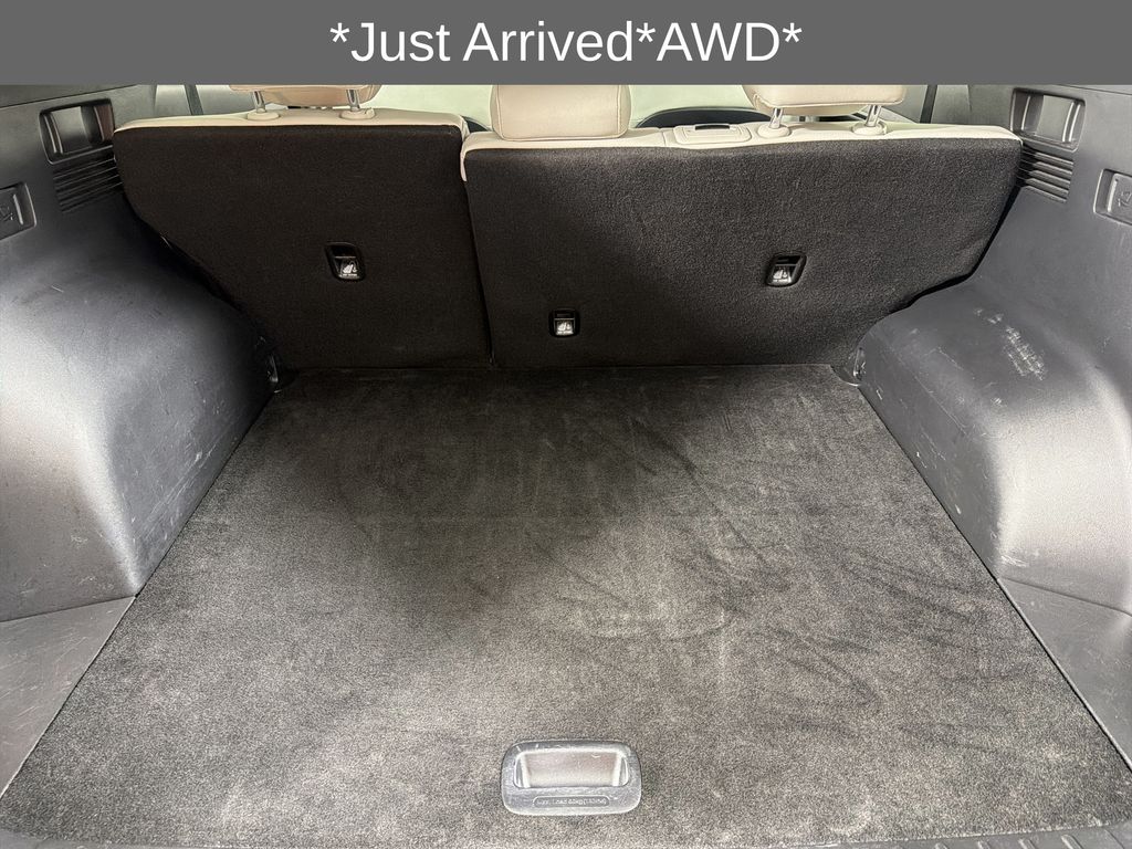 used 2024 Hyundai Tucson car, priced at $27,995