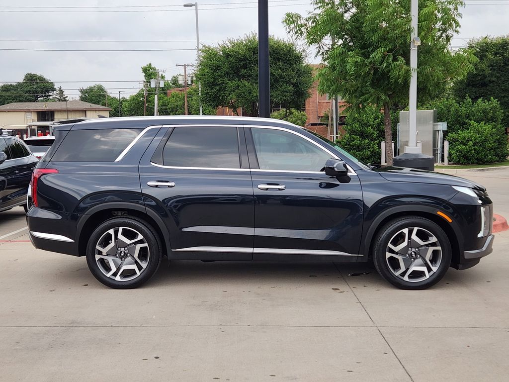 used 2024 Hyundai Palisade car, priced at $41,104
