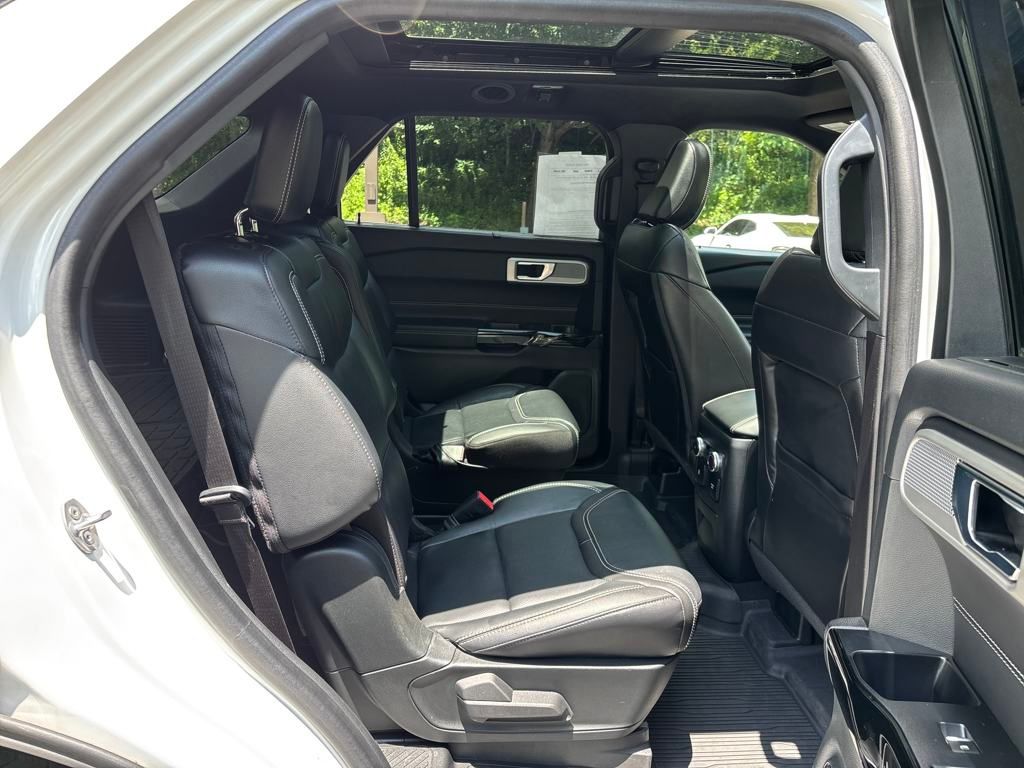 used 2022 Ford Explorer car, priced at $40,000