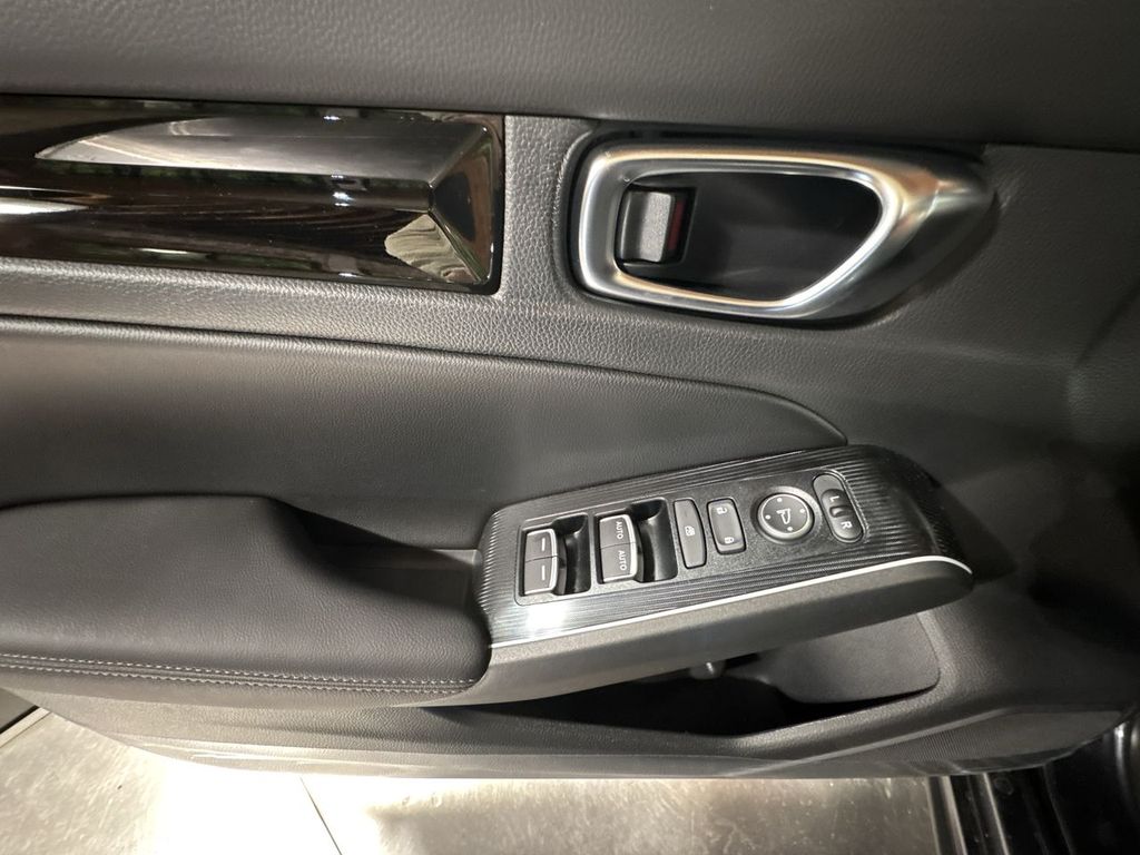 new 2025 Honda Civic Hybrid car, priced at $34,300