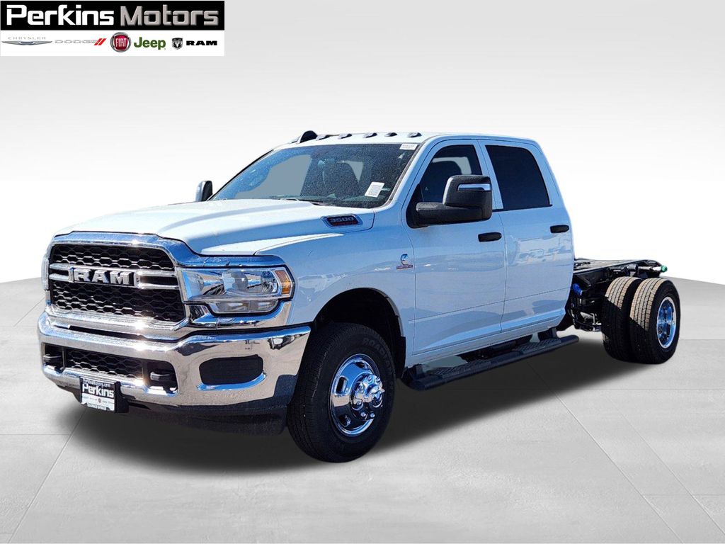 new 2024 Ram 3500 car, priced at $68,460