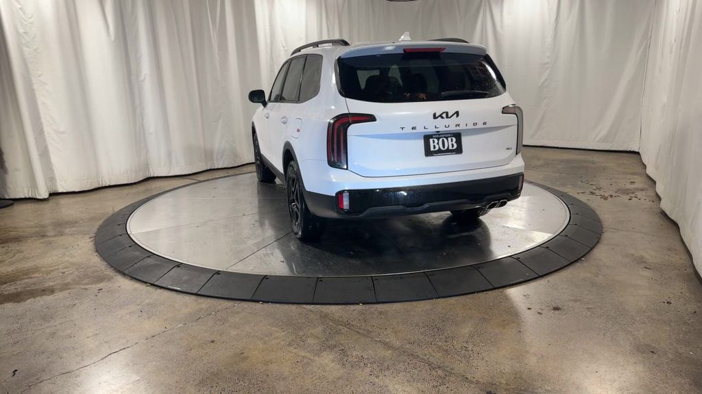 new 2025 Kia Telluride car, priced at $48,304