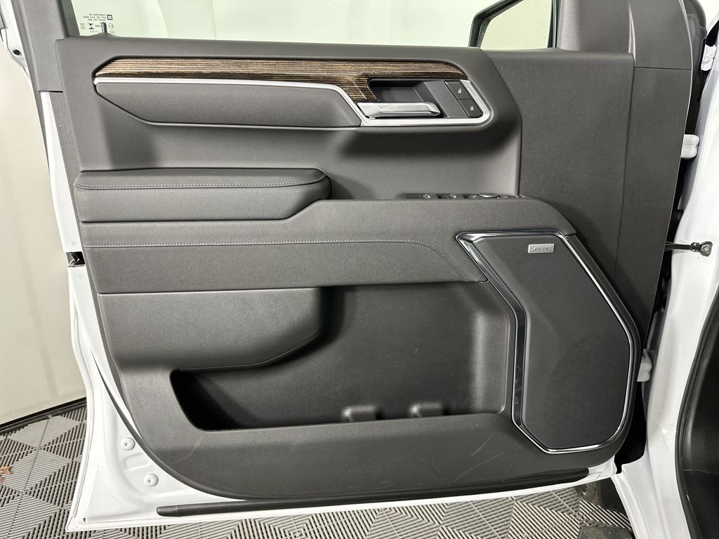 new 2025 GMC Sierra 1500 car, priced at $61,284