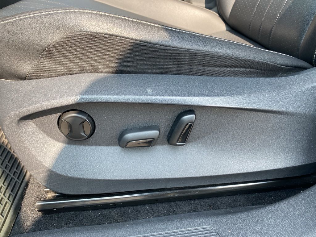 used 2022 Volkswagen Tiguan car, priced at $22,850