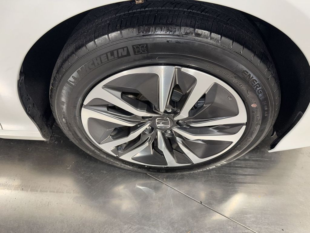 used 2021 Honda Accord Hybrid car, priced at $24,131