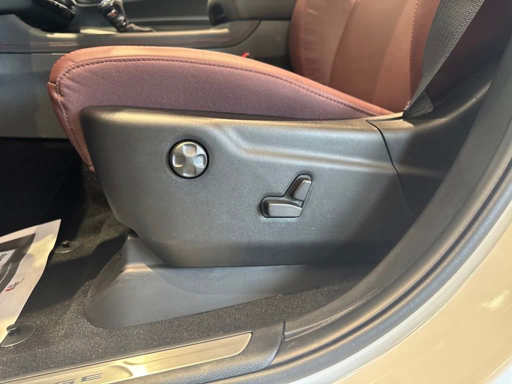 new 2025 Dodge Durango car, priced at $52,298