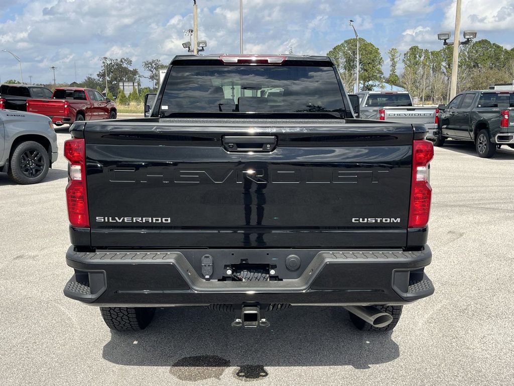 new 2025 Chevrolet Silverado 2500HD car, priced at $52,428