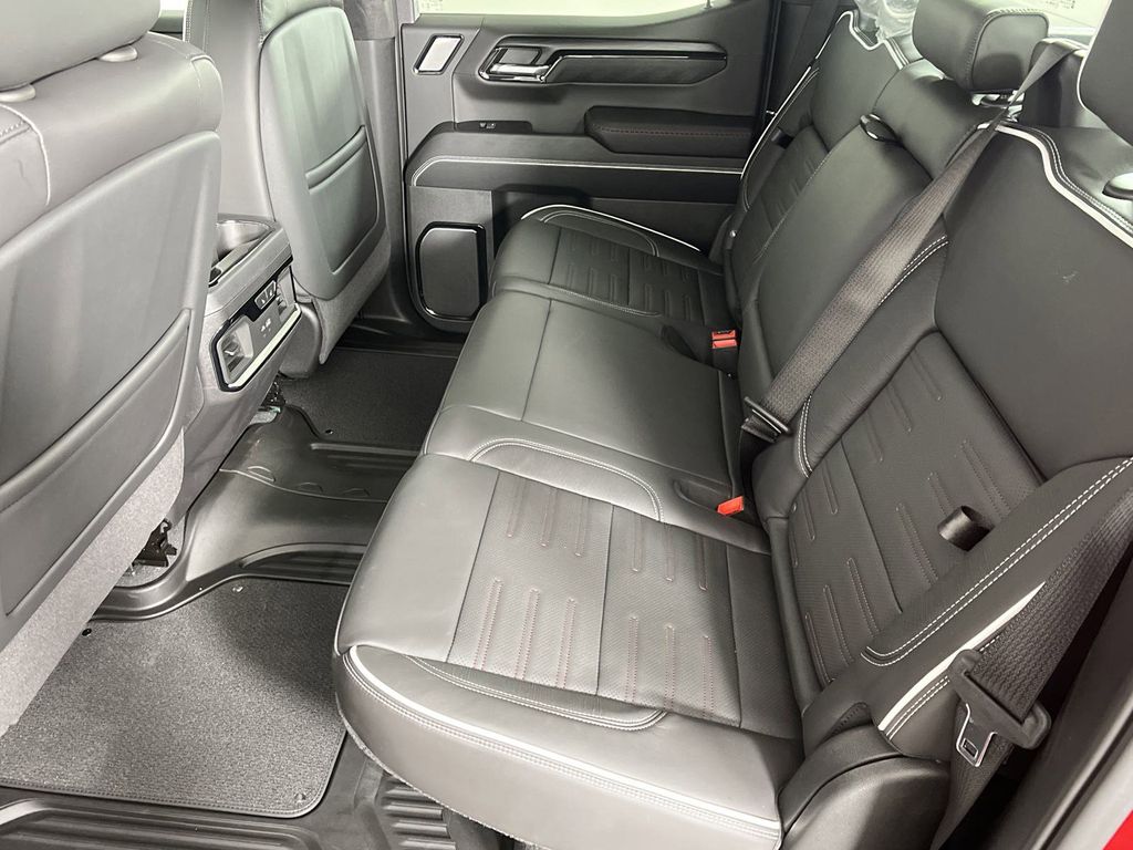 new 2025 GMC Sierra 1500 car, priced at $78,984