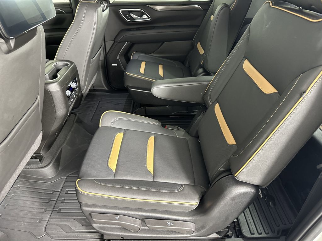 used 2024 GMC Yukon XL car, priced at $71,103