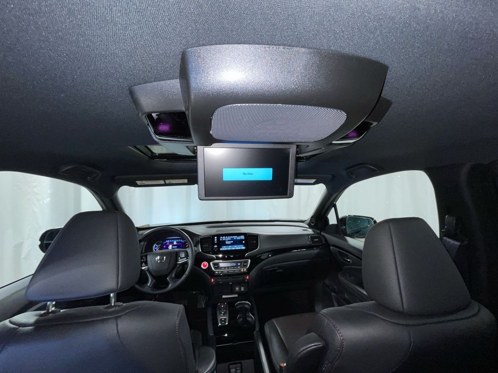 used 2022 Honda Pilot car, priced at $37,983
