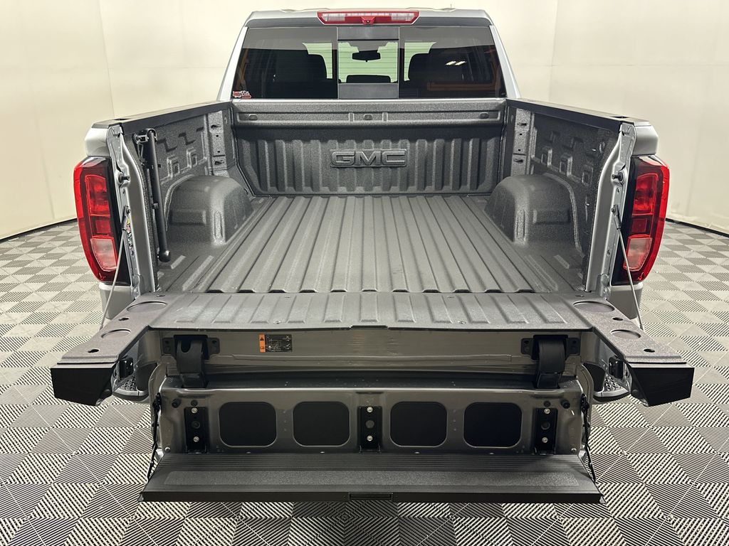 new 2025 GMC Sierra 1500 car, priced at $60,224