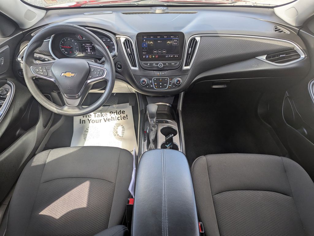 used 2024 Chevrolet Malibu car, priced at $17,994