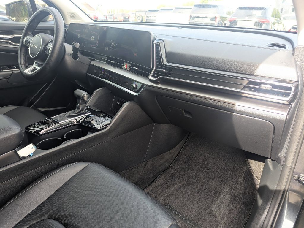 used 2025 Kia Sportage car, priced at $24,792