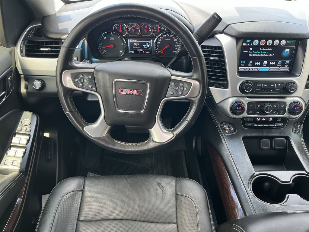 used 2019 GMC Yukon car, priced at $27,591