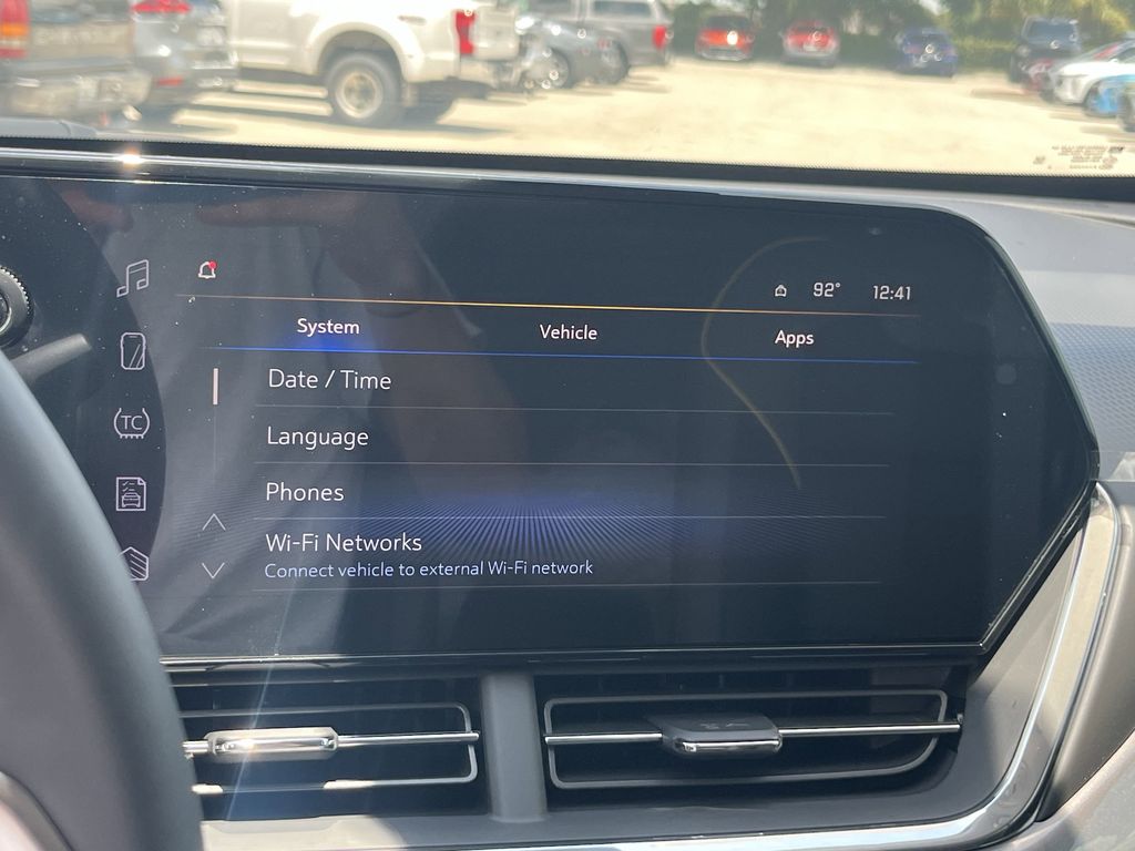 new 2025 Chevrolet Trax car, priced at $25,310