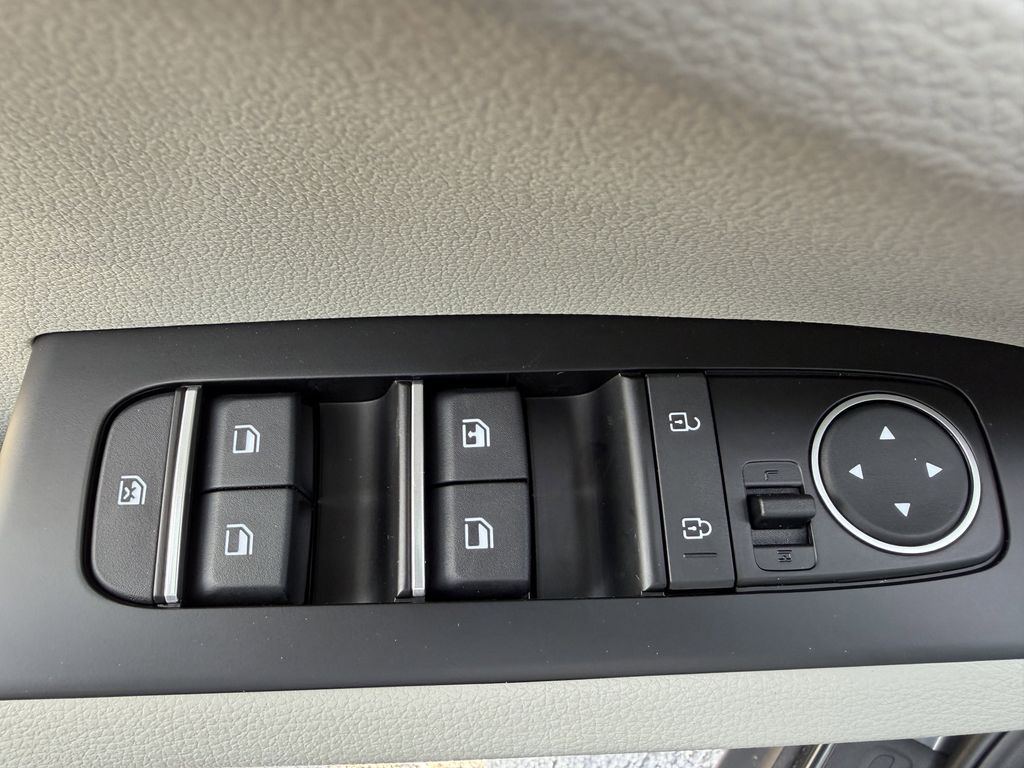 new 2025 Kia Soul car, priced at $25,042