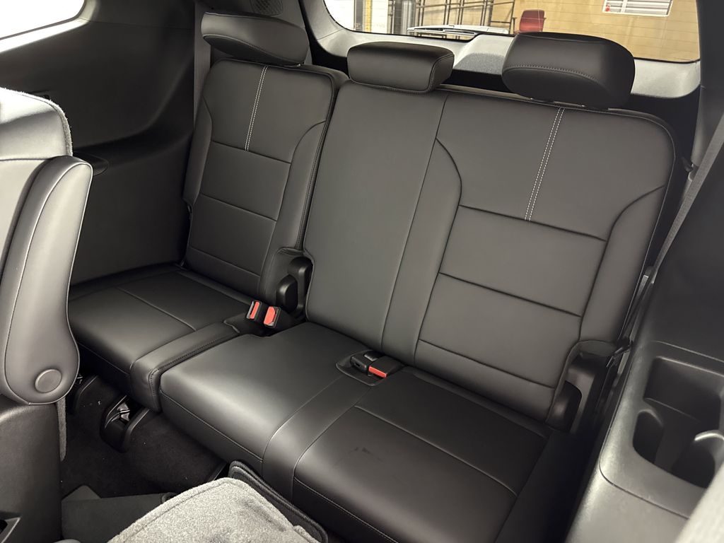 new 2025 GMC Acadia car, priced at $46,874
