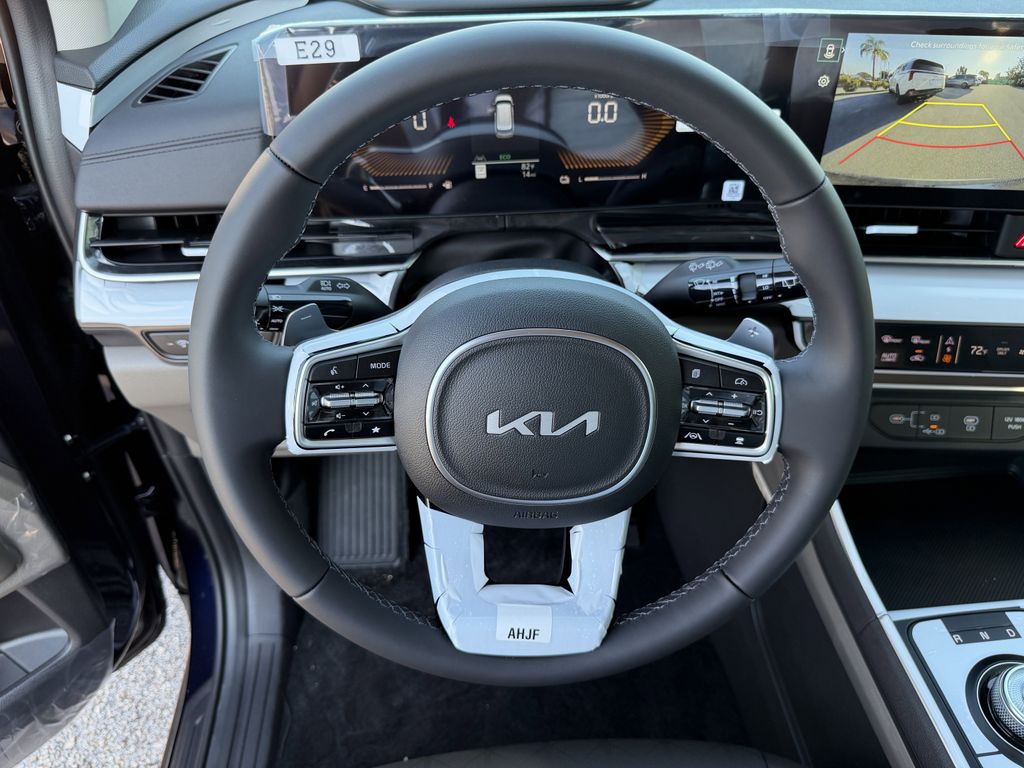 new 2026 Kia Carnival Hybrid car, priced at $38,702