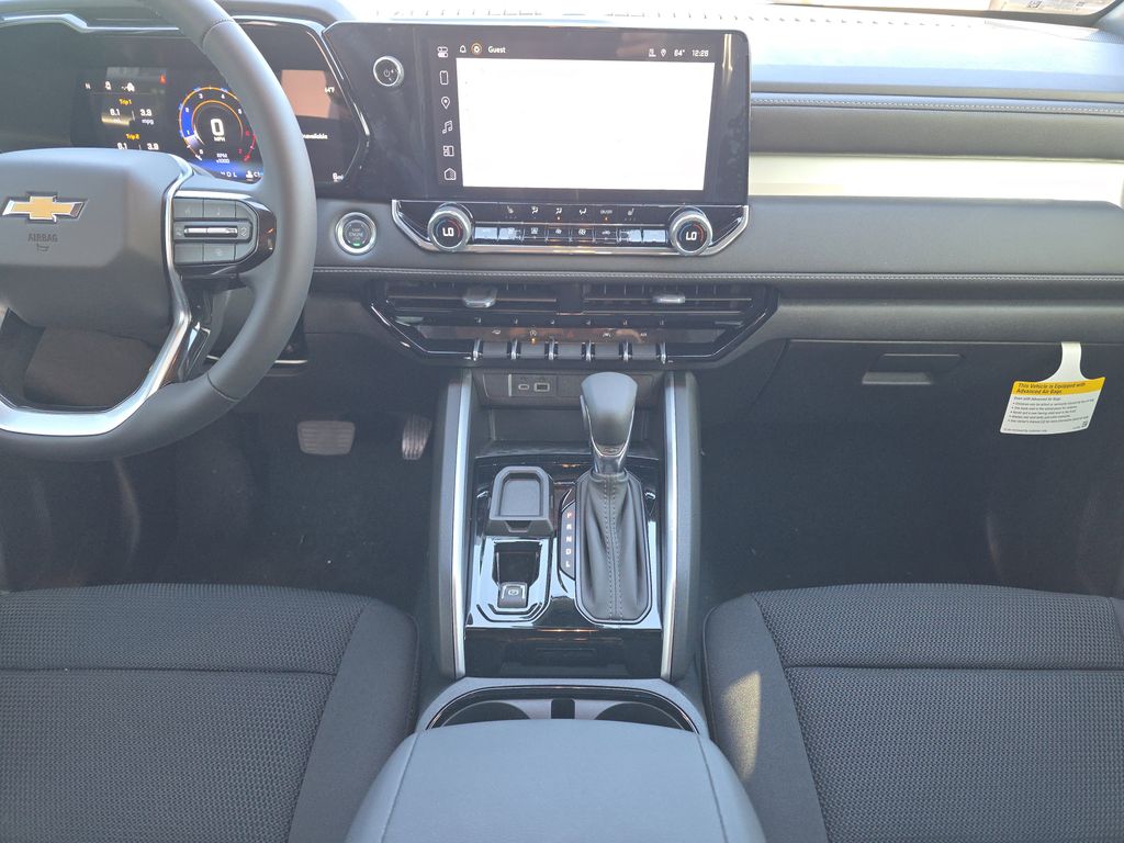 new 2026 Chevrolet Colorado car, priced at $31,400