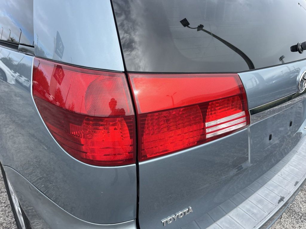 used 2005 Toyota Sienna car, priced at $6,389