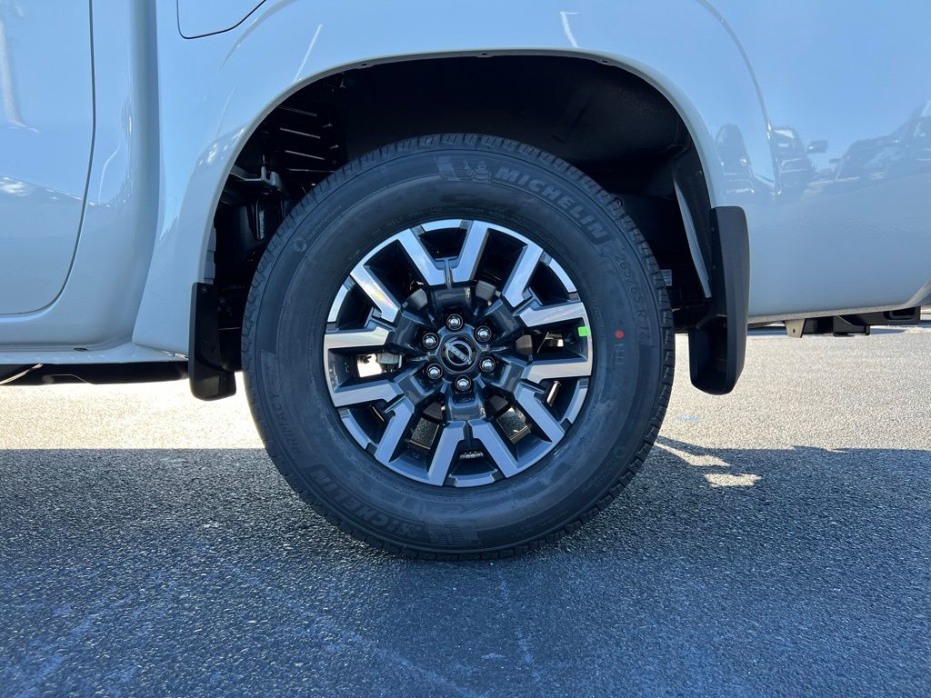 new 2024 Nissan Frontier car, priced at $33,900