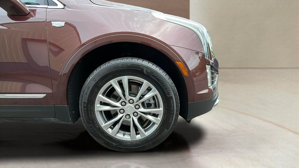 used 2022 Cadillac XT5 car, priced at $34,800