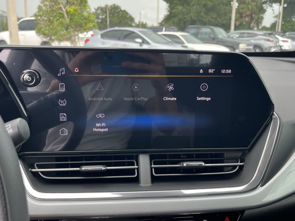 new 2025 Chevrolet Trax car, priced at $22,862