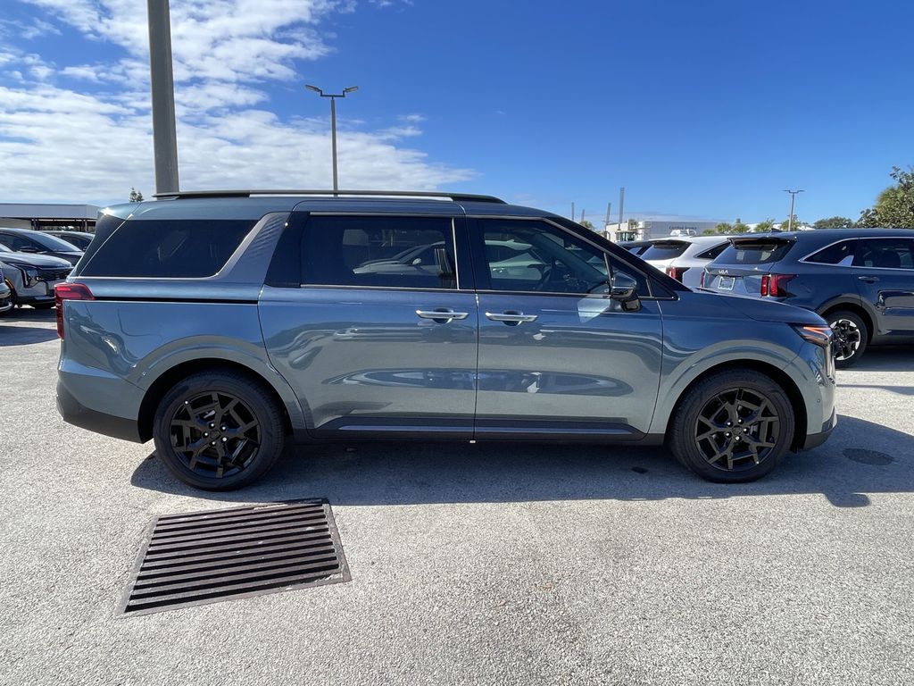 new 2026 Kia Carnival Hybrid car, priced at $52,521