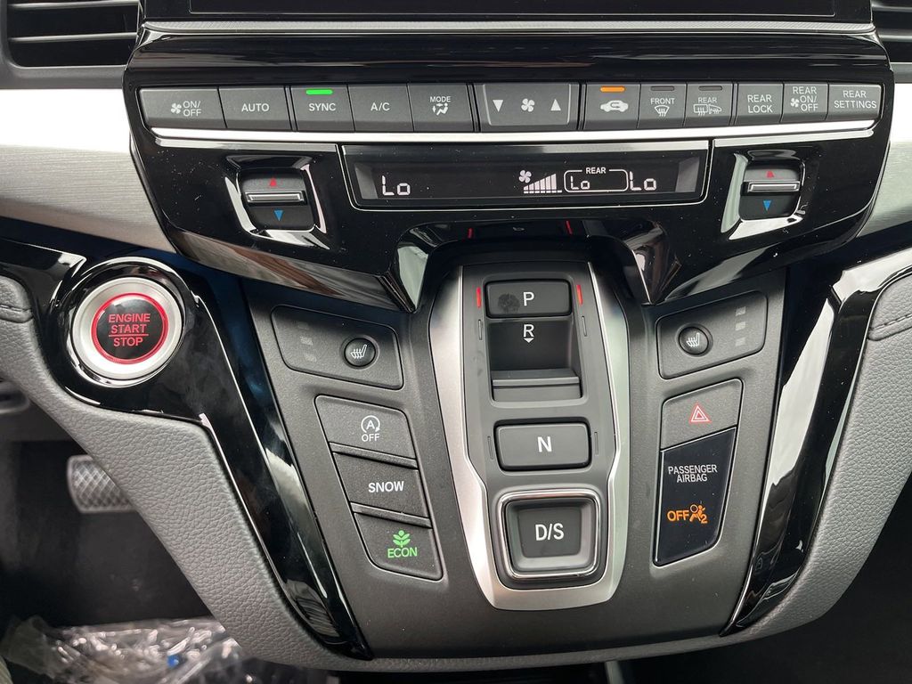 new 2025 Honda Odyssey car, priced at $46,426