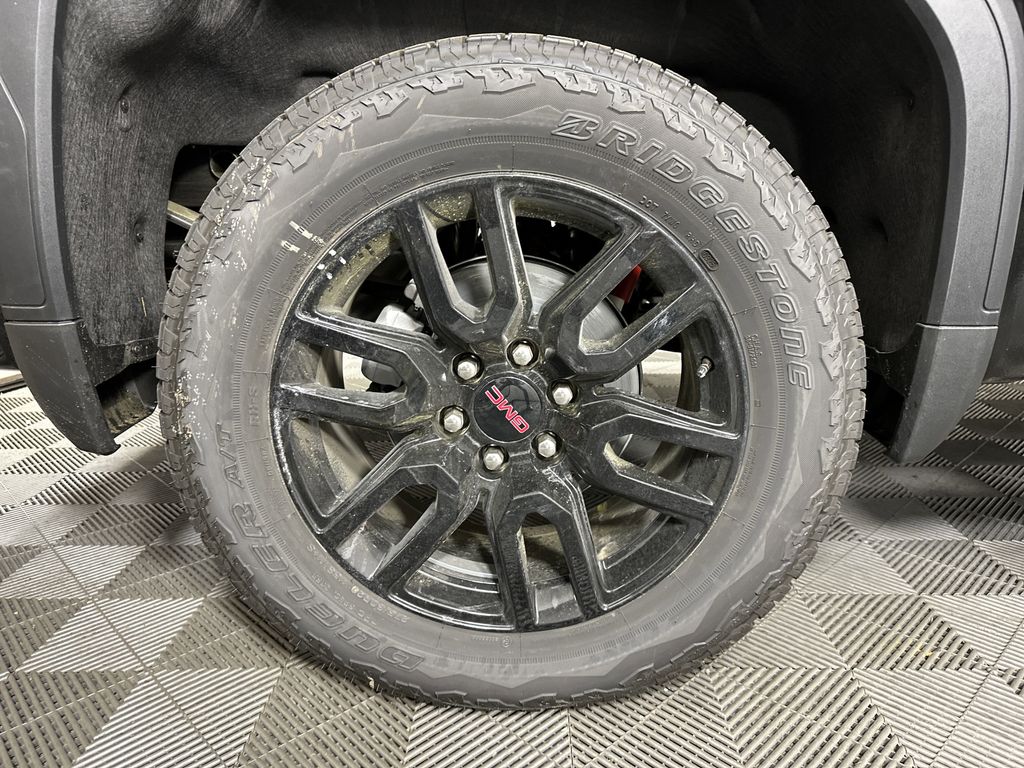 new 2025 GMC Sierra 1500 car, priced at $62,224
