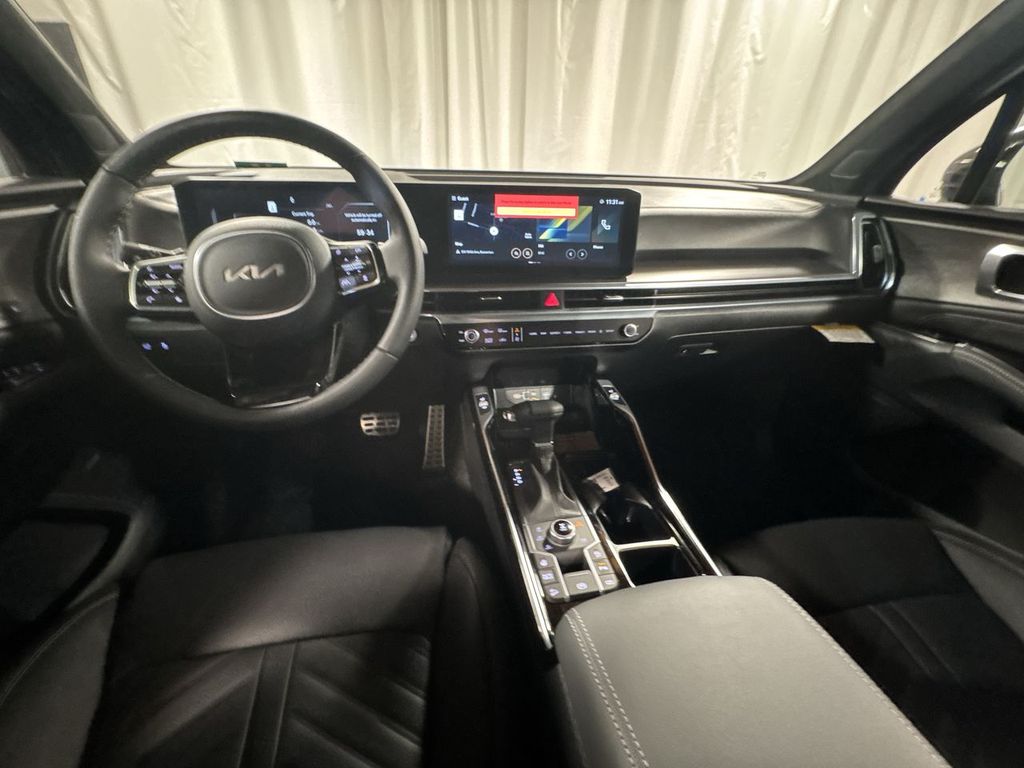 new 2025 Kia Sorento car, priced at $45,735