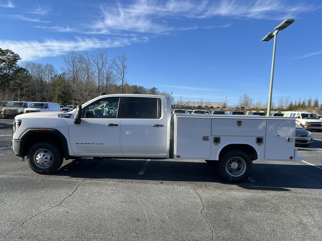 new 2025 GMC Sierra 3500HD car, priced at $55,968
