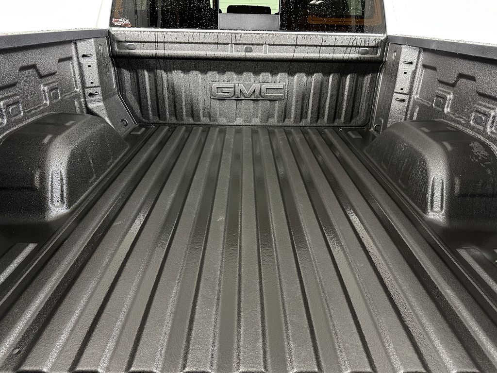 new 2025 GMC Sierra 1500 car, priced at $60,224