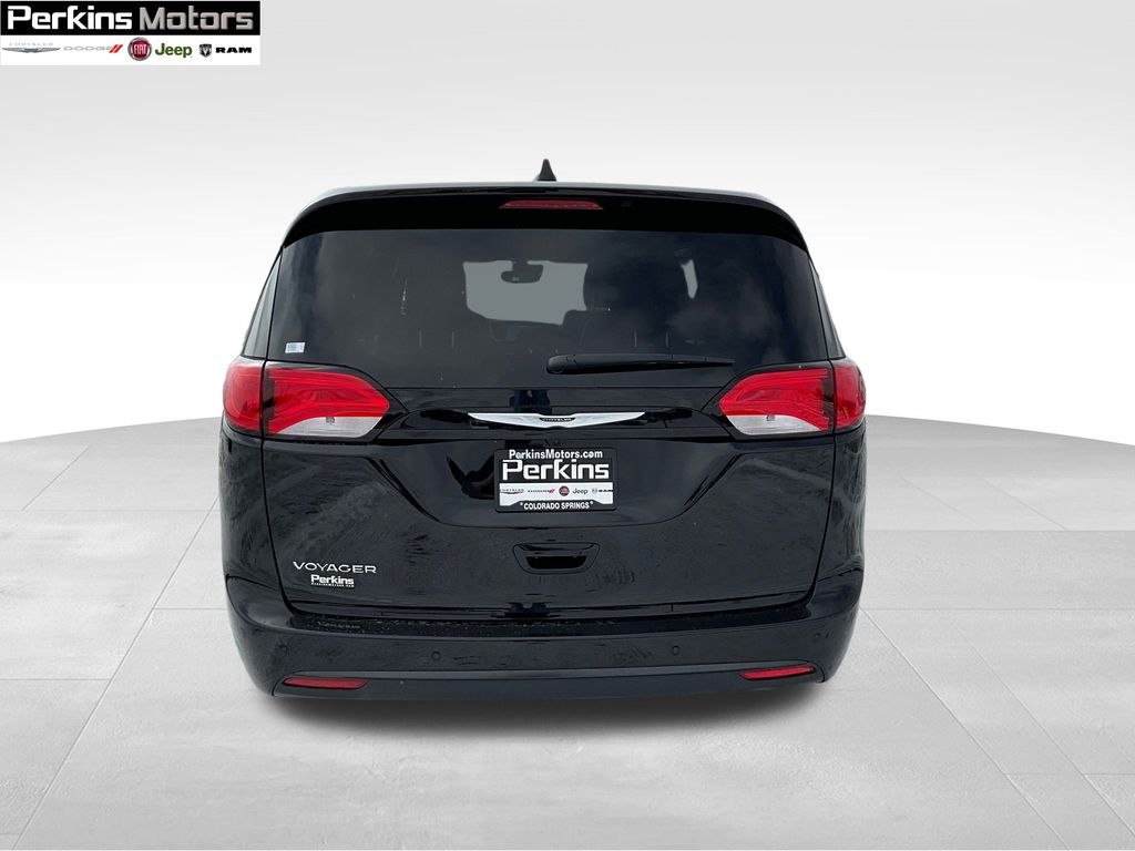 new 2025 Chrysler Voyager car, priced at $39,674