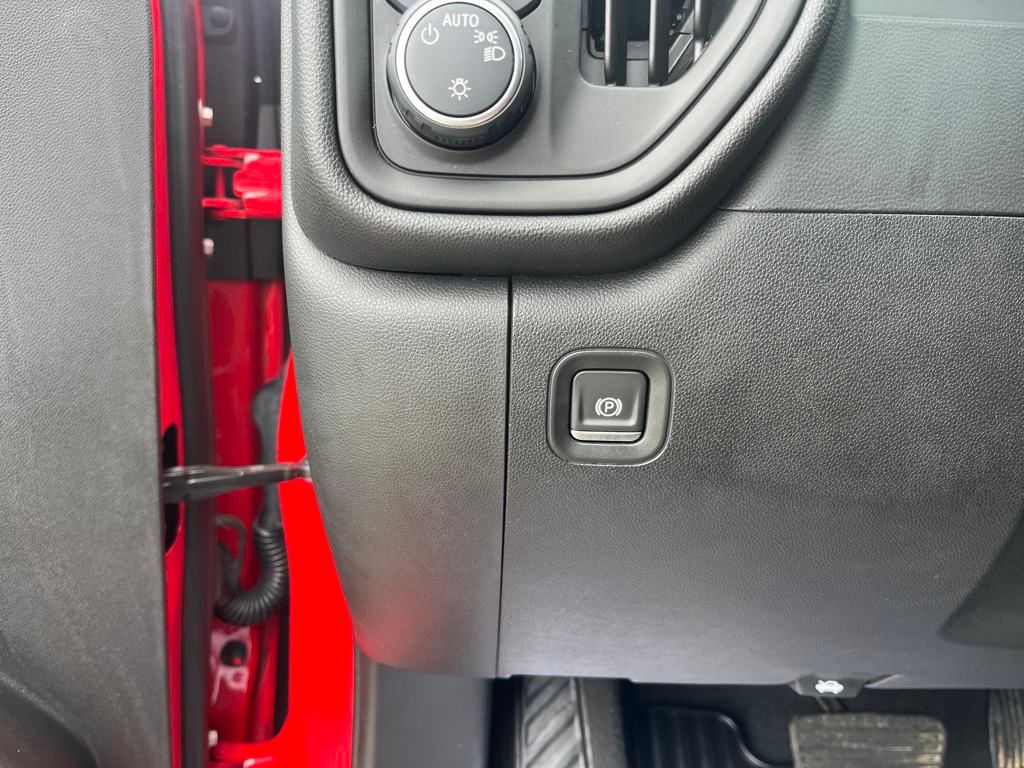 used 2020 Chevrolet Silverado 1500 car, priced at $29,143