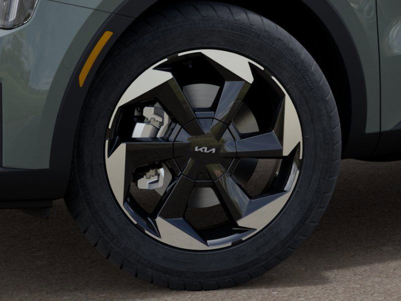 new 2025 Kia Sorento Hybrid car, priced at $40,206
